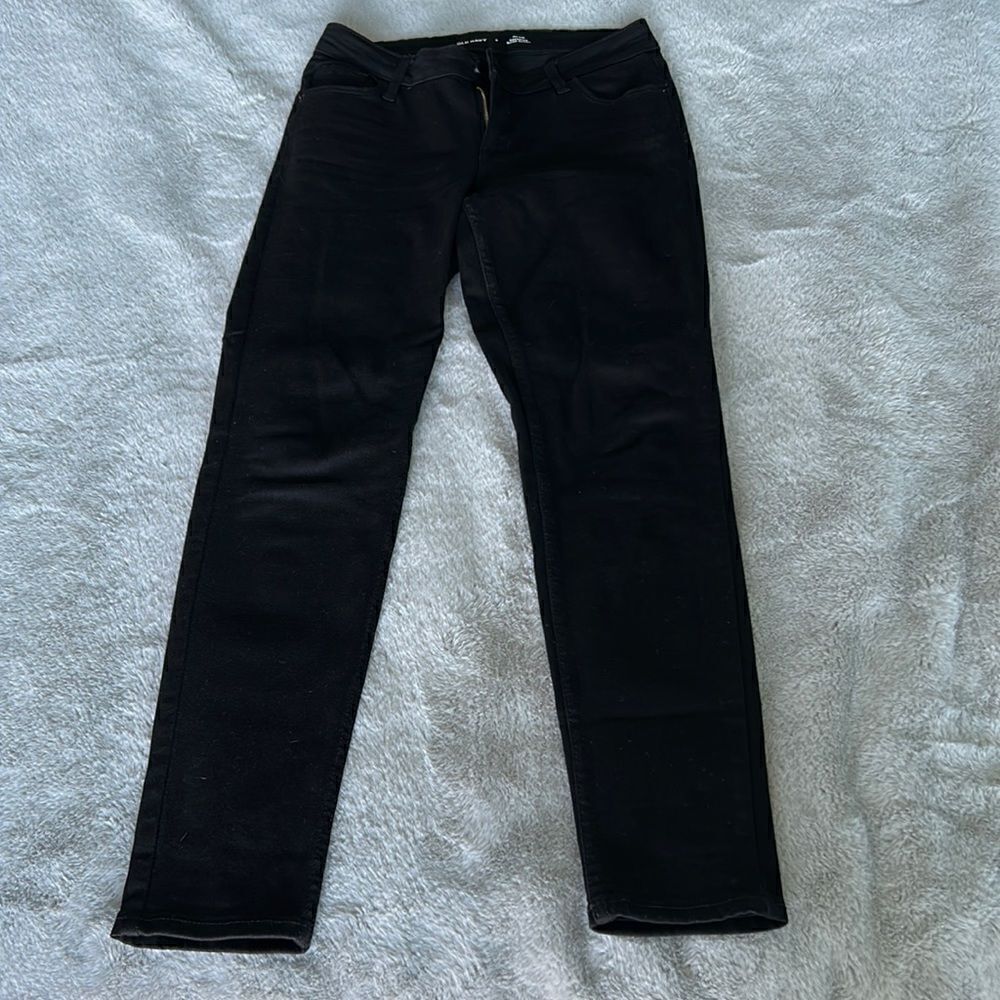 Old Navy Midrise Rockstar Super Skinny Black Jeans (Women's size 6)